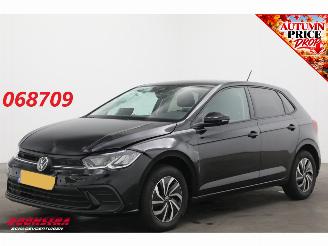 damaged passenger cars Volkswagen Polo 1.0 TSI DSG Life Edition ACC Navi Virtual Apple/Android Camera PDC Airco 2025/8