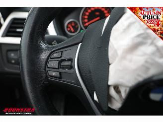 BMW 3-serie 318i Aut. Centennial High Executive Cruise Navi Leder SHZ Bluetooth PDC Clima picture 20