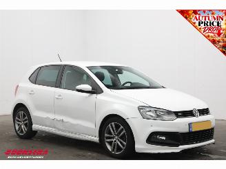 Volkswagen Polo 1.2 TSI R-Line Org. NL Cruise Navi Apple/Android PDC Clima picture 2