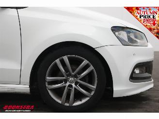 Volkswagen Polo 1.2 TSI R-Line Org. NL Cruise Navi Apple/Android PDC Clima picture 10