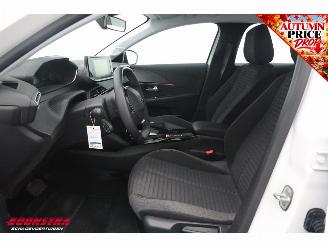 Peugeot e-208 EV Active Pack 50 kWh Cruise Navi Apple/Android PDC Clima picture 15