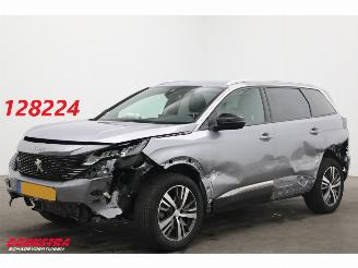 krockskadad bil auto Peugeot 5008 1.2 PureTech Aut. Allure Pack Business 7p Cruise Navi Virtual Apple/Android Camera PDC Clima 2023/10