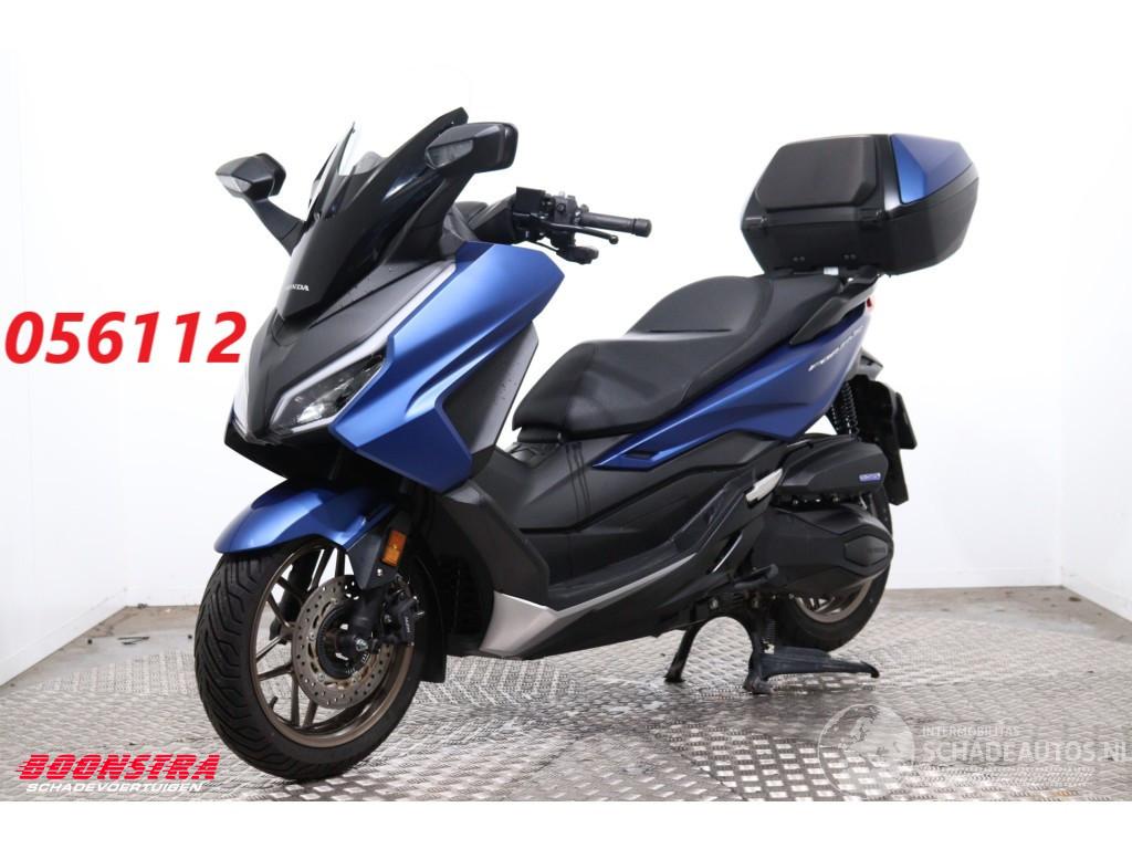 Honda  Forza 350 ABS Heizgriffe LED 3.813 km!