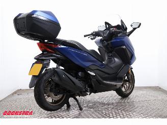 Honda  Forza 350 ABS Heizgriffe LED 3.813 km! picture 3