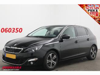 Schadeauto Peugeot 308 1.2 PureTech Aut. Allure Pano Cruise Navi Camera PDC AHK Bluetooth Clima 2017/4