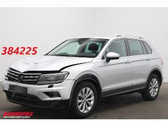 Vaurioauto  passenger cars Volkswagen Tiguan 1.5 TSI DSG ACT Highline ACC Navi SHZ Apple/Android Camera PDC 2019/6