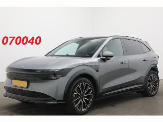 krockskadad bil auto Zeekr  Long Range RWD 100 kWh Pano ACC Navi Leder SHZ LrHZ 360° PDC Clima 2025/12