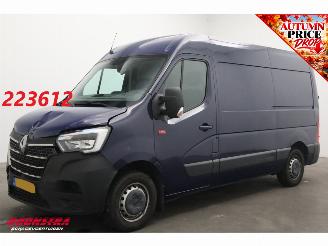 Schade bestelwagen Renault Master T35 2.3 dCi 150 L2H3 Energy Cruise Camera PDC Bluetooth Airco 2020/10