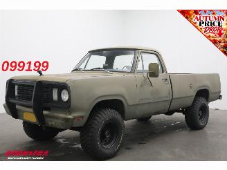 occasion commercial vehicles Dodge W200 M884 Army 5.2 Mopar Aut. 4x4 Belastingvrij! 1977/6
