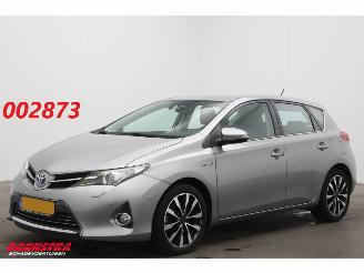 krockskadad bil auto Toyota Auris 1.8 Hybrid Lease Pro Cruise Navi Camera PDC Bluetooth Clima 2013/1