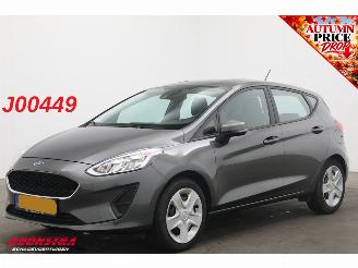 krockskadad bil auto Ford Fiesta 1.1 Trend 5Drs. AHK Airco PDC Navi Apple/Android 2018/6
