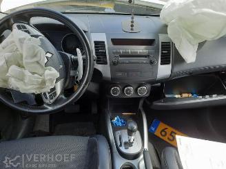 Mitsubishi Outlander Outlander (CW), SUV, 2006 / 2012 2.0 16V 4x2 picture 4
