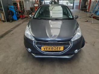 demontáž osobní automobily Peugeot 208 208 I (CA/CC/CK/CL), Hatchback, 2012 / 2019 1.2 Vti 12V PureTech 82 2012/11