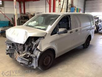 Uttjänta bilar auto Mercedes Vito Vito (447.6), Van, 2014 1.6 111 CDI 16V 2015/5
