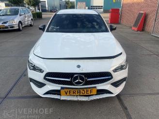 Uttjänta bilar auto Mercedes Cla-klasse CLA Shooting Brake (118.6), Combi, 2019 2.0 CLA-250 Turbo 16V 2019/12