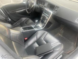 Volvo V-60 V60 I (FW/GW), Combi, 2010 / 2018 2.0 D2 16V picture 5