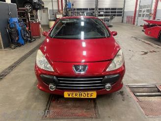 Uttjänta bilar auto Peugeot 307 307 CC (3B), Cabrio, 2003 / 2009 2.0 16V 2008/5