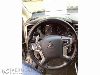 Mitsubishi Outlander Outlander (GF/GG), SUV, 2012 / 2022 2.0 16V PHEV 4x4 picture 12