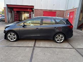 Kia Cee d Cee'd Sportswagon (JDC5), Combi, 2012 / 2018 1.6 GDI 16V picture 3