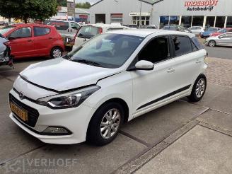 rozbiórka samochody osobowe Hyundai I-20 i20 (GBB), Hatchback, 2014 / 2020 1.0 T-GDI 100 12V 2016/9
