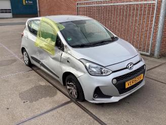 Hyundai I-10 i10 (B5), Hatchback, 2013 / 2019 1.0 12V picture 2