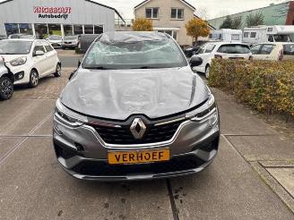 Uttjänta bilar auto Renault Arkana Arkana (RJLL), SUV, 2020 1.6 E-Tech 145 16V 2021/10
