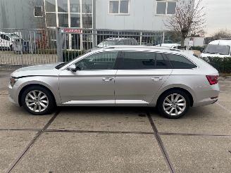 Skoda Superb  picture 3