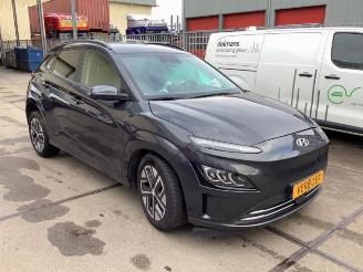 Dezmembrări autoturisme Hyundai Kona Kona (OS), SUV, 2017 / 2023 64 kWh 2022/2