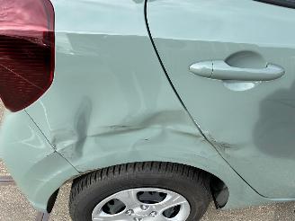 Kia Picanto  picture 14