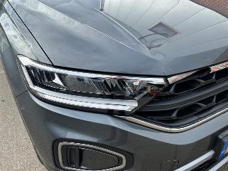Volkswagen T-Roc  picture 8