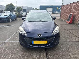 damaged passenger cars Mazda 5  2011/4