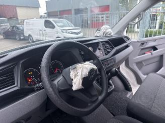 Volkswagen Transporter  picture 12