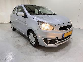 Auto incidentate Mitsubishi Space-star 1.0 Mivec Cool+ Airco 2019/2