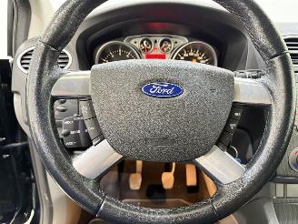 Ford Focus HB 1.8 Limites Naci/Clima picture 30