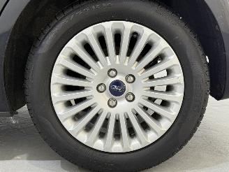 Ford Focus HB 1.8 Limites Naci/Clima picture 28