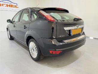 Ford Focus HB 1.8 Limites Naci/Clima picture 13