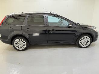 Ford Focus Wagon 1.8 Flexifuel Titanium picture 38