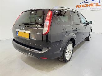 Ford Focus Wagon 1.8 Flexifuel Titanium picture 37