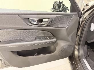 Volvo V-60 2.0 T8 Recharge PHEV R Design AWD picture 61