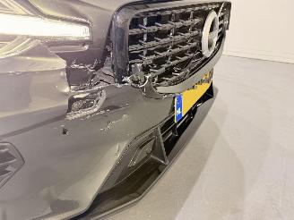 Volvo V-60 2.0 T8 Recharge PHEV R Design AWD picture 21