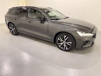 Volvo V-60 2.0 T8 Recharge PHEV R Design AWD picture 46