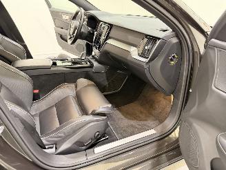 Volvo V-60 2.0 T8 Recharge PHEV R Design AWD picture 63