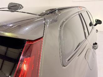 Volvo V-60 2.0 T8 Recharge PHEV R Design AWD picture 7