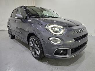 damaged passenger cars Fiat 500X 1.5 Hybride Dolcevita Sport AUT Bjr.2022 2022/6