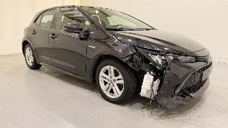 Voiture accidenté Toyota Corolla HB 1.8 Hybrid Dynamic 2022/1