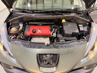 Peugeot 207 HB 1.4 VTI 95 XS Pack picture 19