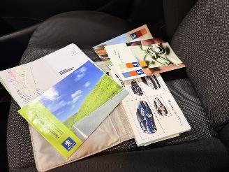 Peugeot 207 HB 1.4 VTI 95 XS Pack picture 27