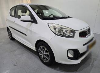 Voiture accidenté Kia Picanto 1.2 CVVT Plus Pack NAP 2012/4