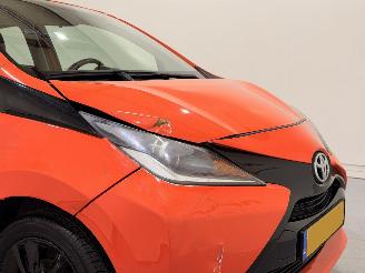 Toyota Aygo HB 1.0 VVT-i x-cite Navi/Airco picture 12