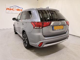 Mitsubishi Outlander 2.0 PHEV Instyle+ 4WD Aut. picture 30